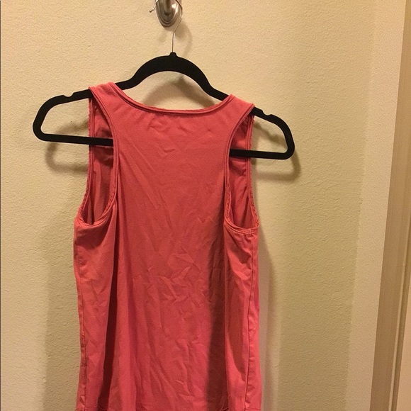 Coral tank top - Picture 2 of 3